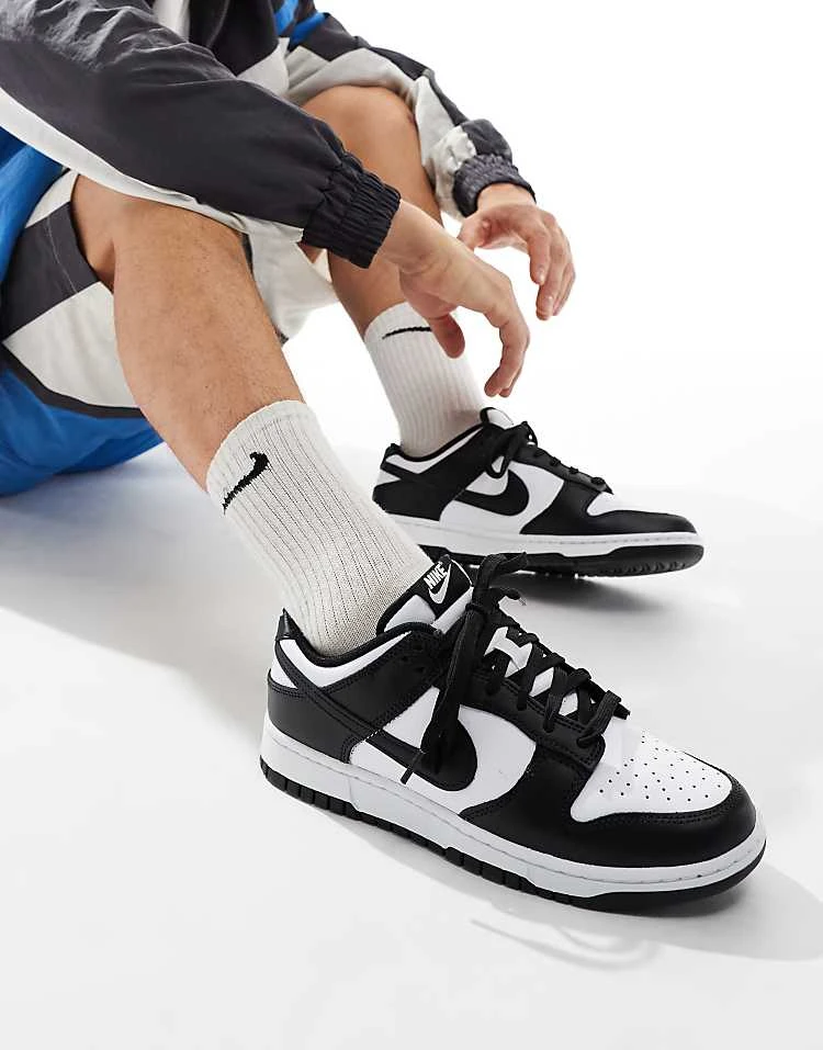 Nike Dunk Low Retro Trainers In Black And White For Men Black/white 5 Nike Dunk Low Retro Trainers In Black And White For Men Black/white - Image 3