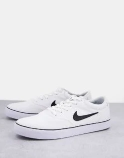 Nike SB Chron 2 Canvas Skate Trainers In White For Men