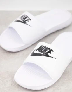 Nike Victori One Sliders In White For Men