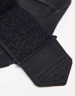 Nike Running Plus Lean Phone Arm Band In Black For Unisex -Nike Sales Store 202578757 4