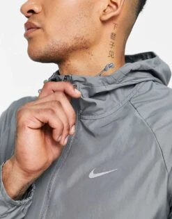 Nike Running Miler Jacket In Grey For Men -Nike Sales Store 202957864 2
