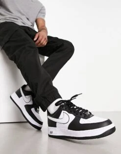 Nike Air Force 1 '07 Trainers In Black And White For Men 11 Nike Air Force 1 '07 Trainers In Black And White For Men -Nike Sales Store 203626628 1 black 1