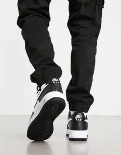 Nike Air Force 1 '07 Trainers In Black And White For Men 8 Nike Air Force 1 '07 Trainers In Black And White For Men -Nike Sales Store 203626628 2
