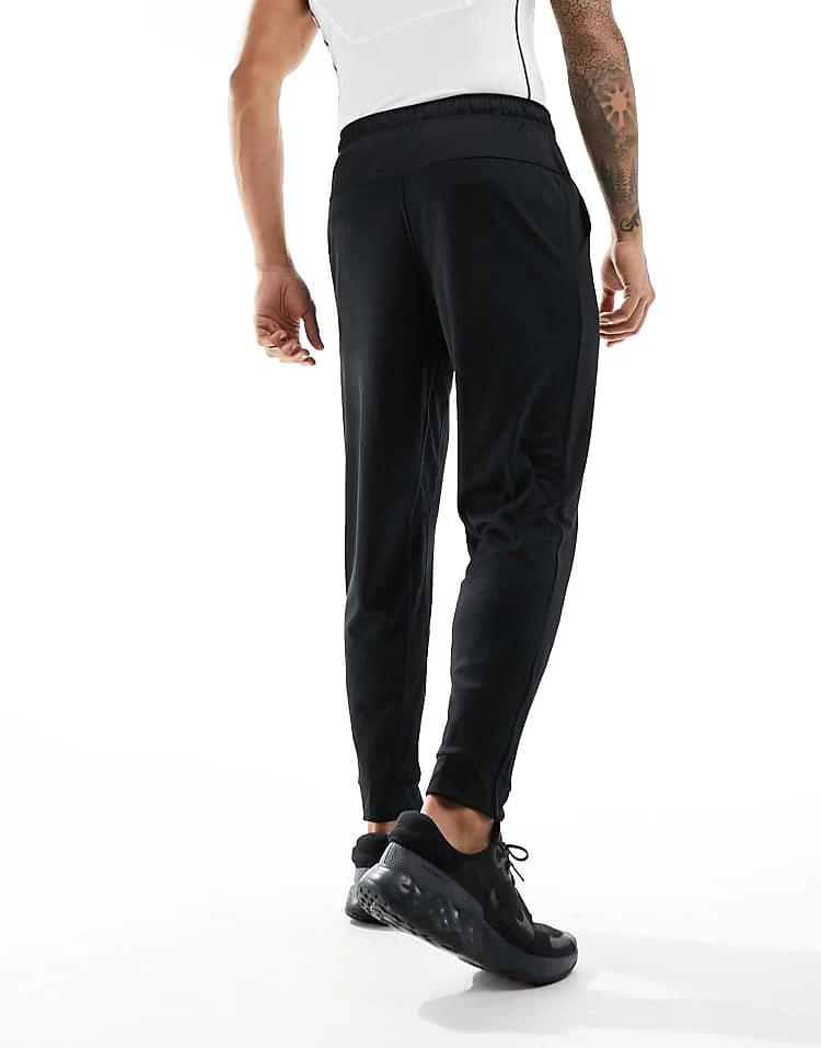 Nike Training Totality Dri-Fit Joggers In Black For Men 4 Nike Training Totality Dri-Fit Joggers In Black For Men - Image 2