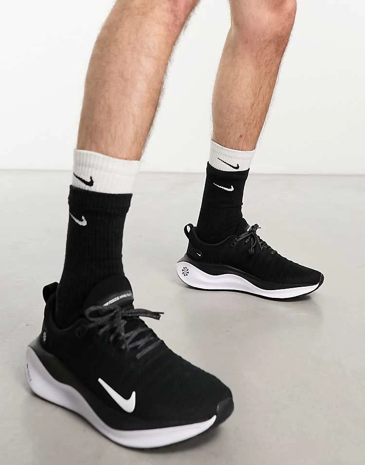 Nike Running Nike Reactx Infinity Run 4 Trainers In Black And White For Men 4 Nike Running Nike Reactx Infinity Run 4 Trainers In Black And White For Men - Image 2