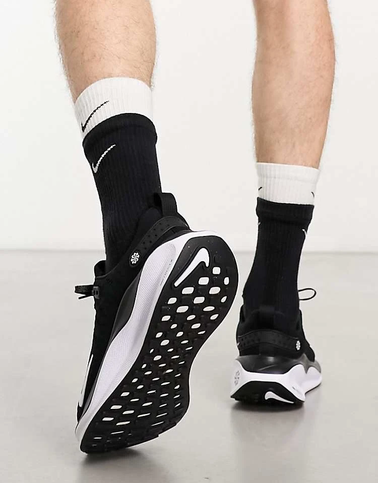 Nike Running Nike Reactx Infinity Run 4 Trainers In Black And White For Men 5 Nike Running Nike Reactx Infinity Run 4 Trainers In Black And White For Men - Image 3