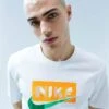 Nike Chest Logo T-shirt In White For Men -Nike Sales Store 204903315 1 white