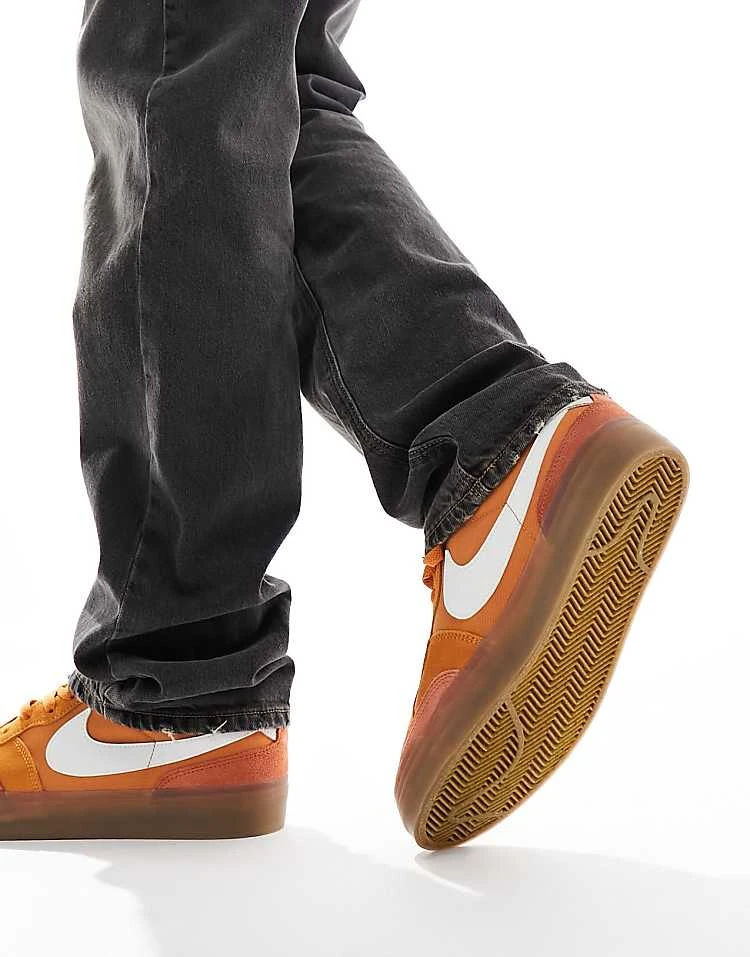 Nike SB Zoom Pogo Plus Trainers In Orange For Men 6 Nike SB Zoom Pogo Plus Trainers In Orange For Men - Image 4
