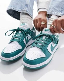 Nike Dunk Low NN Trainers In White And Green For Unisex Lgreen