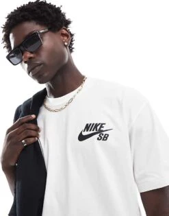 Nike SB Chest Logo T-shirt In White For Unisex -Nike Sales Store 205606121 1 white 1