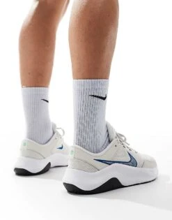 Nike Training Legend Essential 3 Trainers In White And Blue For Men 10 Nike Training Legend Essential 3 Trainers In White And Blue For Men -Nike Sales Store 205607604 3