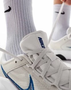 Nike Training Legend Essential 3 Trainers In White And Blue For Men 11 Nike Training Legend Essential 3 Trainers In White And Blue For Men -Nike Sales Store 205607604 4