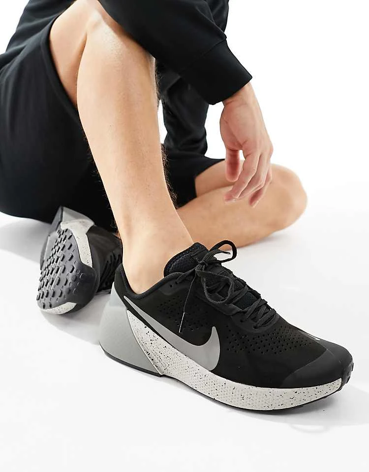 Nike Training Air Zoom 1 Trainers In Black And Grey For Men 7 Nike Training Air Zoom 1 Trainers In Black And Grey For Men - Image 5