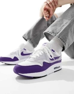 Nike Air Max 1 SE Trainers In White And Purple For Men
