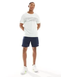 Nike Running Dri-FIT Miler Flash T-shirt In Mint For Men Light Green -Nike Sales Store 205616869 3