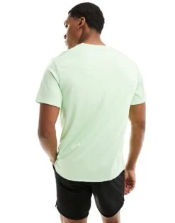 Nike Running Miler Dri-FIT T-shirt In Green For Men Mid Green 9 Nike Running Miler Dri-FIT T-shirt In Green For Men Mid Green -Nike Sales Store 205617032 3