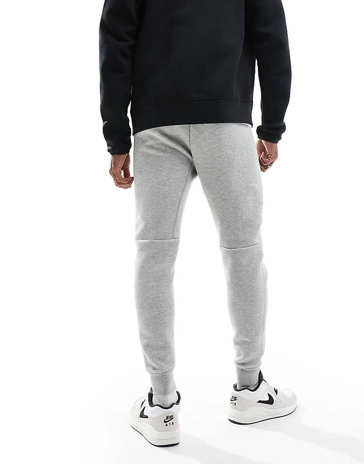 Nike Tech Fleece Joggers In Grey For Men 4 Nike Tech Fleece Joggers In Grey For Men - Image 2