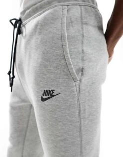 Nike Tech Fleece Joggers In Grey For Men 10 Nike Tech Fleece Joggers In Grey For Men -Nike Sales Store 205880360 3