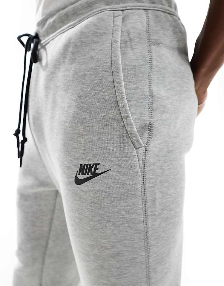Nike Tech Fleece Joggers In Grey For Men 5 Nike Tech Fleece Joggers In Grey For Men - Image 3