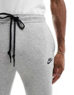 Nike Tech Fleece Joggers In Grey For Men 12 Nike Tech Fleece Joggers In Grey For Men -Nike Sales Store 205880360 5