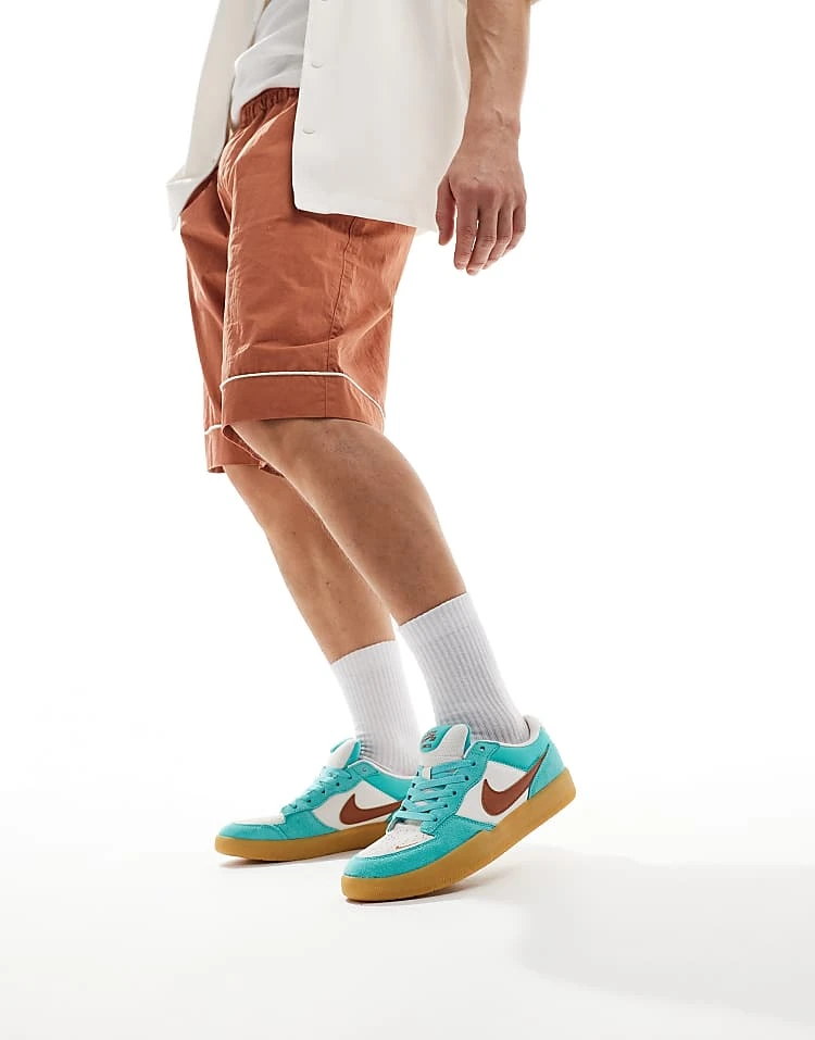 Nike SB Force 58 Trainers In Green And Red For Men Mid Green 5 Nike SB Force 58 Trainers In Green And Red For Men Mid Green - Image 3