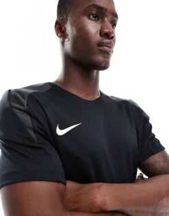 Nike Football Strike T-shirt In Black For Men