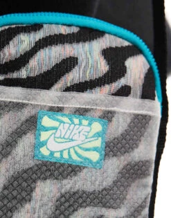 Nike Heritage Flight Bag In White And Black Print For Unisex -Nike Sales Store 206090124 3