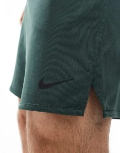 Nike Training Dri-FIT Totality 7 Inch Unlined Shorts In Dark Green For Men Dgreen -Nike Sales Store 206091059 3
