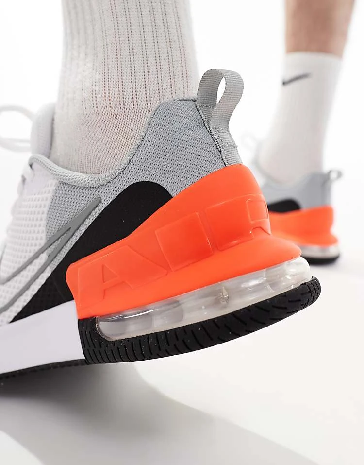 Nike Training Air Max Alpha 6 Trainers In White And Red For Men 6 Nike Training Air Max Alpha 6 Trainers In White And Red For Men - Image 4