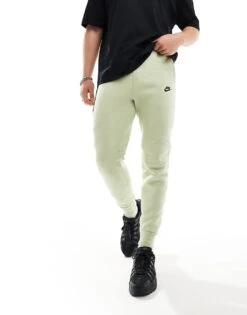 Nike Tech Fleece Joggers In Light Green For Men -Nike Sales Store 206095909 1 lightgreen 1