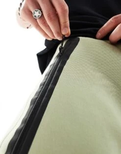 Nike Tech Fleece Joggers In Light Green For Men -Nike Sales Store 206095909 4