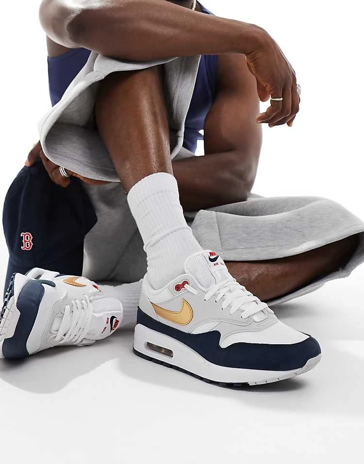 Nike Air Max 1 SC Trainers In White, Navy And Gold For Men 3 Nike Air Max 1 SC Trainers In White, Navy And Gold For Men