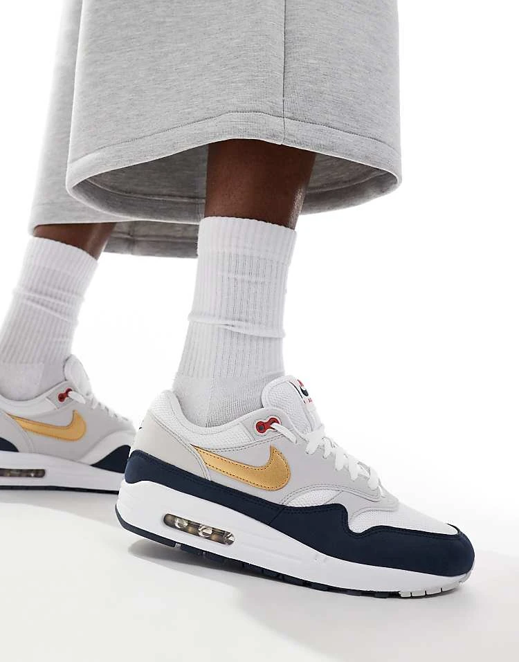 Nike Air Max 1 SC Trainers In White, Navy And Gold For Men 5 Nike Air Max 1 SC Trainers In White, Navy And Gold For Men - Image 3