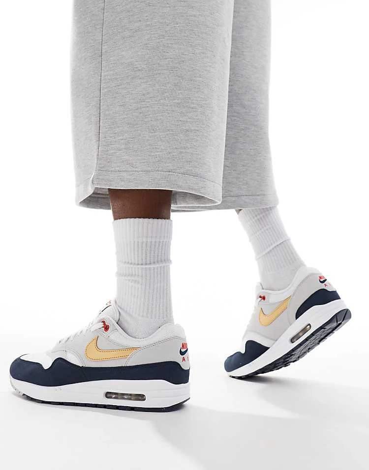Nike Air Max 1 SC Trainers In White, Navy And Gold For Men 7 Nike Air Max 1 SC Trainers In White, Navy And Gold For Men - Image 5