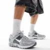 Nike Zoom Vomero 5 Trainers In Grey For Men 1 Nike Zoom Vomero 5 Trainers In Grey For Men -Nike Sales Store 206098689 1 grey