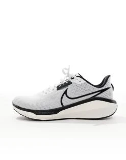 Nike Running Vomero 17 Trainers In White And Black For Men 9 Nike Running Vomero 17 Trainers In White And Black For Men -Nike Sales Store 206103384 2