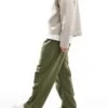 Jordan Essential Statement Woven Trousers In Olive For Men Mid Green -Nike Sales Store 206610511 1 midgreen