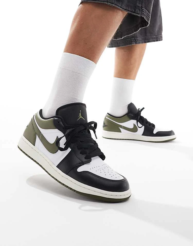 Nike Air Jordan 1 Low Trainers In White, Green And Black For Men Mid Green 5 Nike Air Jordan 1 Low Trainers In White, Green And Black For Men Mid Green - Image 3