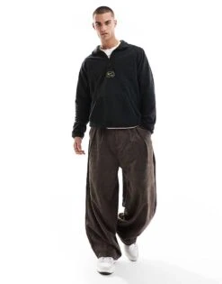 Nike Swoosh Air Polar Fleece Half Zip Sweatshirt In Black And Gold For Men -Nike Sales Store 206616030 3