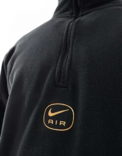 Nike Swoosh Air Polar Fleece Half Zip Sweatshirt In Black And Gold For Men -Nike Sales Store 206616030 4