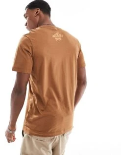 Nike Victory Graphic T-shirt In Brown For Men -Nike Sales Store 206616209 4