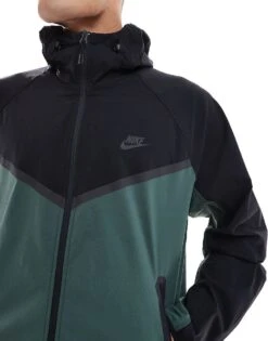 Nike Tech Woven Full Zip Jacket In Dark Green And Black For Men -Nike Sales Store 206616223 4