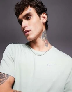 Nike Running Miler Dri-FIT T-shirt In Light Green For Men -Nike Sales Store 206616484 2