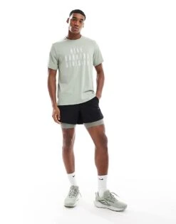 Nike Running Run Division Logo Dri-FIT T-shirt In Light Green For Men -Nike Sales Store 206616653 3