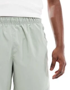 Nike Running Challenger Dri-FIT 7 Inch Shorts In Light Green For Men -Nike Sales Store 206616694 5