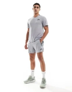 Nike Running Trail Dri-FIT Solar Chase T-shirt In Grey For Men -Nike Sales Store 206616713 4