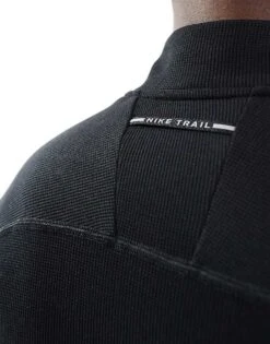 Nike Running Trail 1/4 Zip Sweatshirt In Black For Men 8 Nike Running Trail 1/4 Zip Sweatshirt In Black For Men -Nike Sales Store 206616737 2
