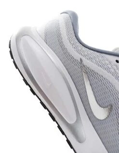 Nike Running Journey Run Trainers In White And Silver For Men -Nike Sales Store 206616960 5