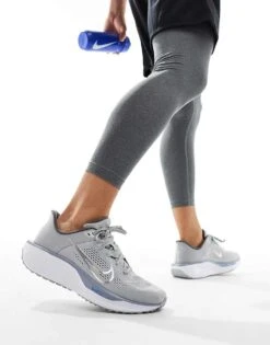 Nike Running Quest 6 Trainers In Grey And White For Men