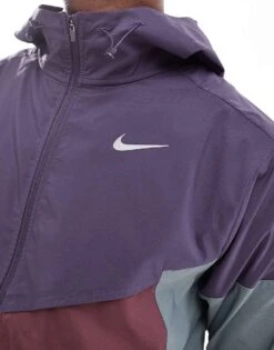 Nike Running Windrunner Panelled Jacket In Purple And Burgundy For Men Navy -Nike Sales Store 206617209 2